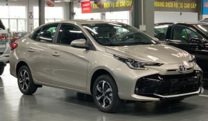 Giá Xe Toyota 4 Chỗ